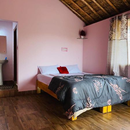 Prajwal Home Stay Hampi Exterior photo