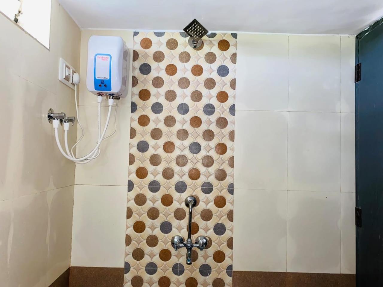 Prajwal Home Stay Hampi Room photo